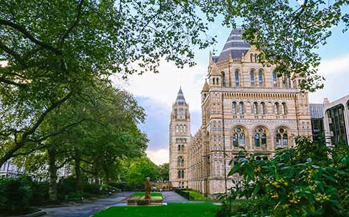 英国留学硕士申请雅思 英国留学哪些情况最好带雅思申请