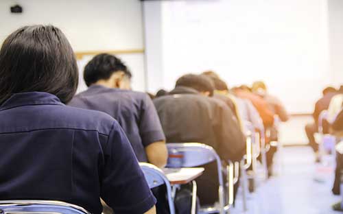 库内奥美术学院学费及申请要求