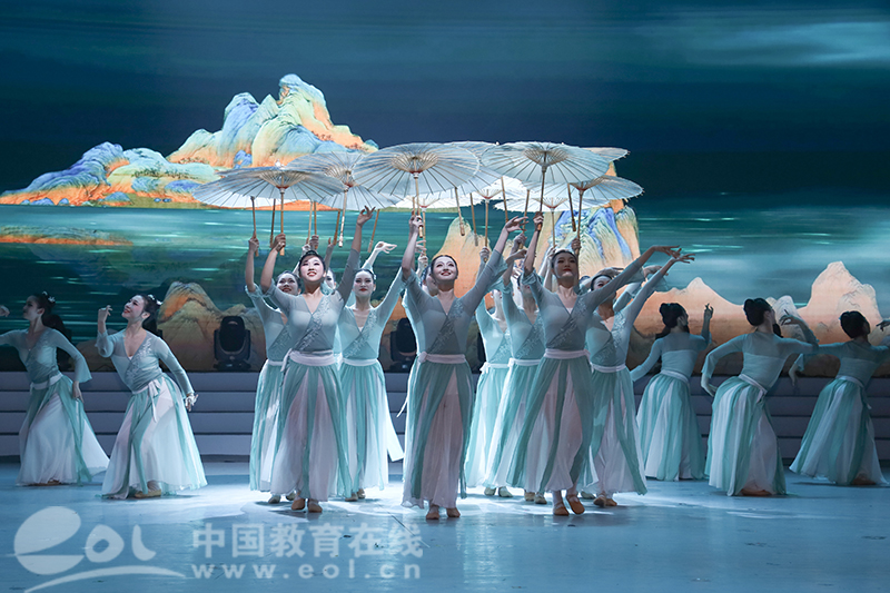 杭师大舞蹈《雨涧春行图》.jpg